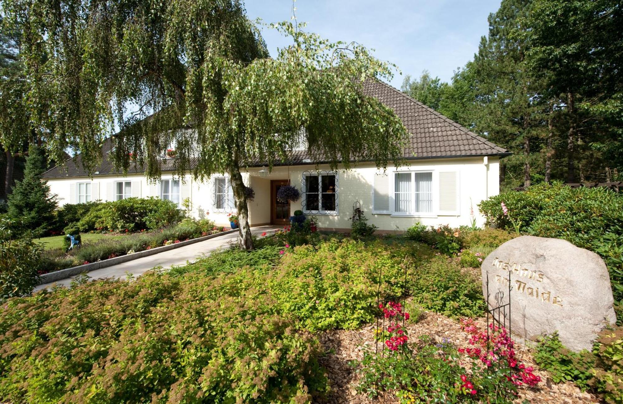 Boutiquehotel Das Haus Am Walde Bad Bevensen Kültér fotó